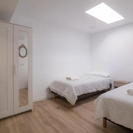 Villa Huerta 2, Paterna, Jacuzzi, Sauna *
