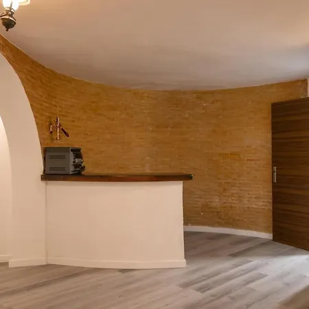 Huerta 2, Paterna, Jacuzzi, Sauna Villa *